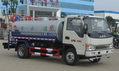 CLW5071GSS4型洒水车