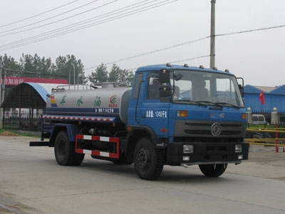 CLW5121GSST4型洒水车